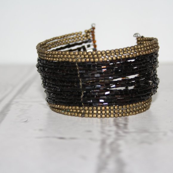 Beautiful brown glass and gold beaded cuff bracelet 1 3/8" tall - Picture 4 of 4